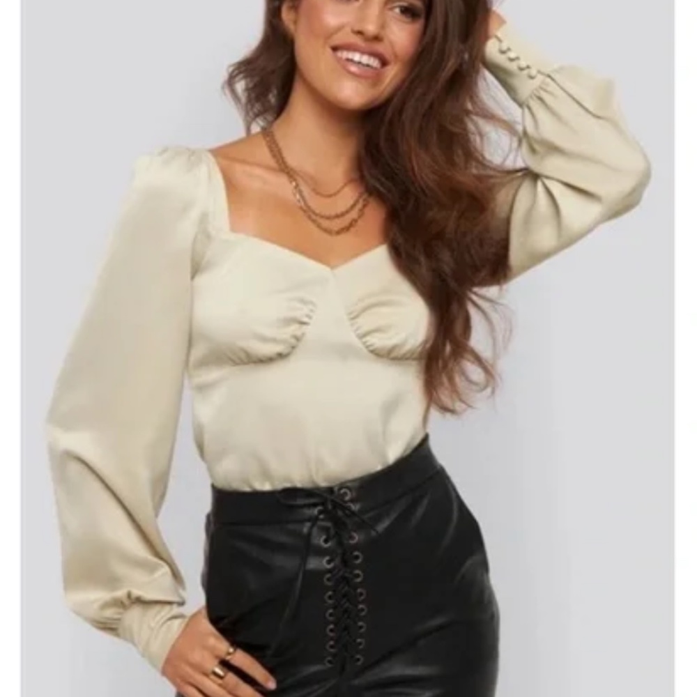 Jacqueline Puff Sleeve Blouse Modesense